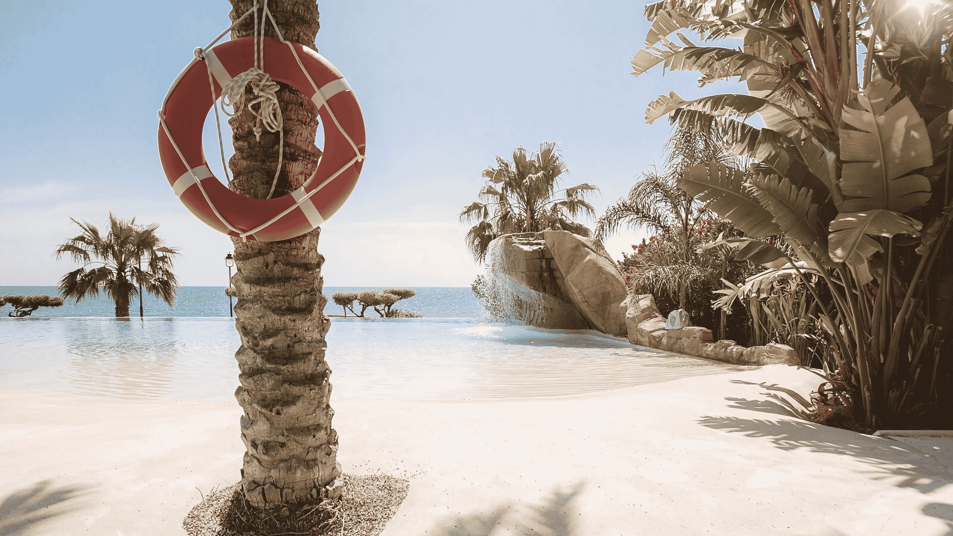 Gama completa de acabados arelite Classic para rehabilitar piscinas de microcemento